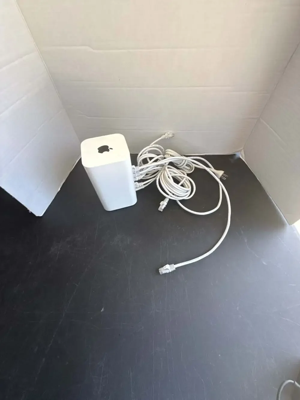 Apple AirPort Extreme Base Station Model A1521 Wireless Router